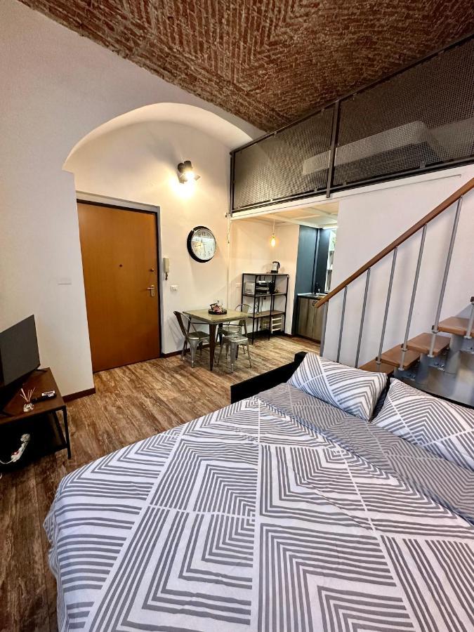 Casa Santa Chiara - Vicino Porta Susa F.S. Турин Екстер'єр фото