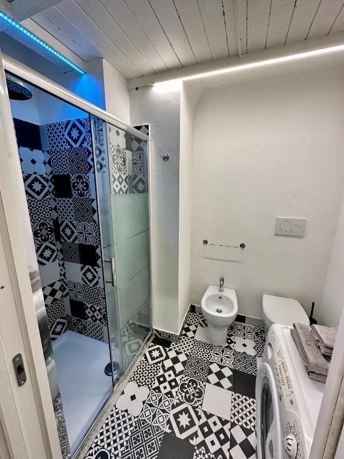 Casa Santa Chiara - Vicino Porta Susa F.S. Турин Екстер'єр фото